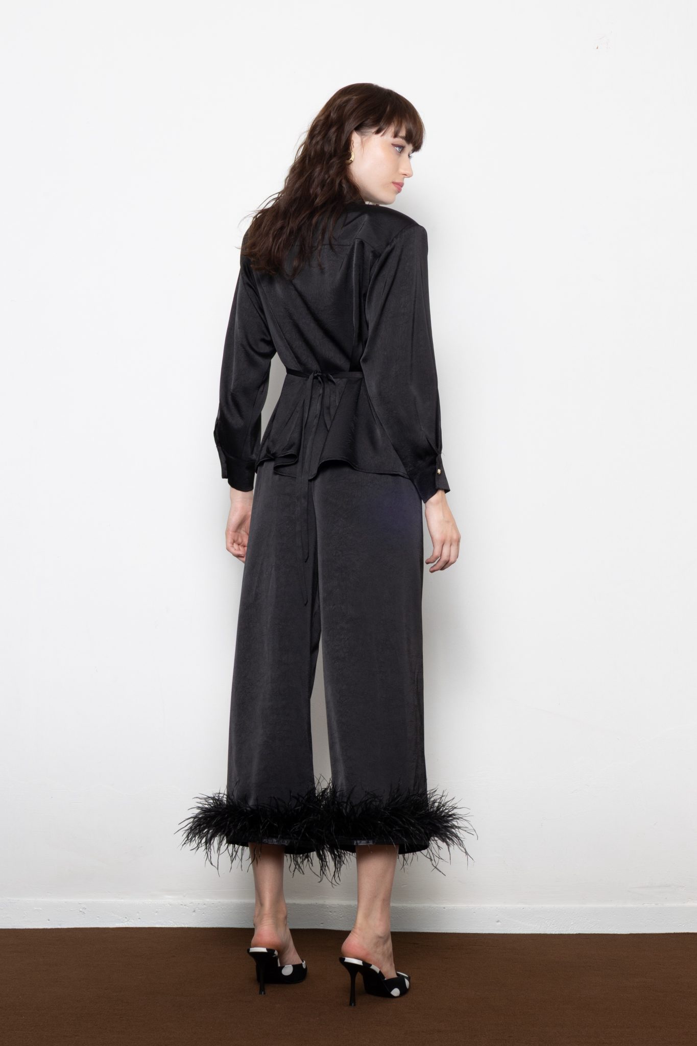 Coyote Black Shirt - Image 3