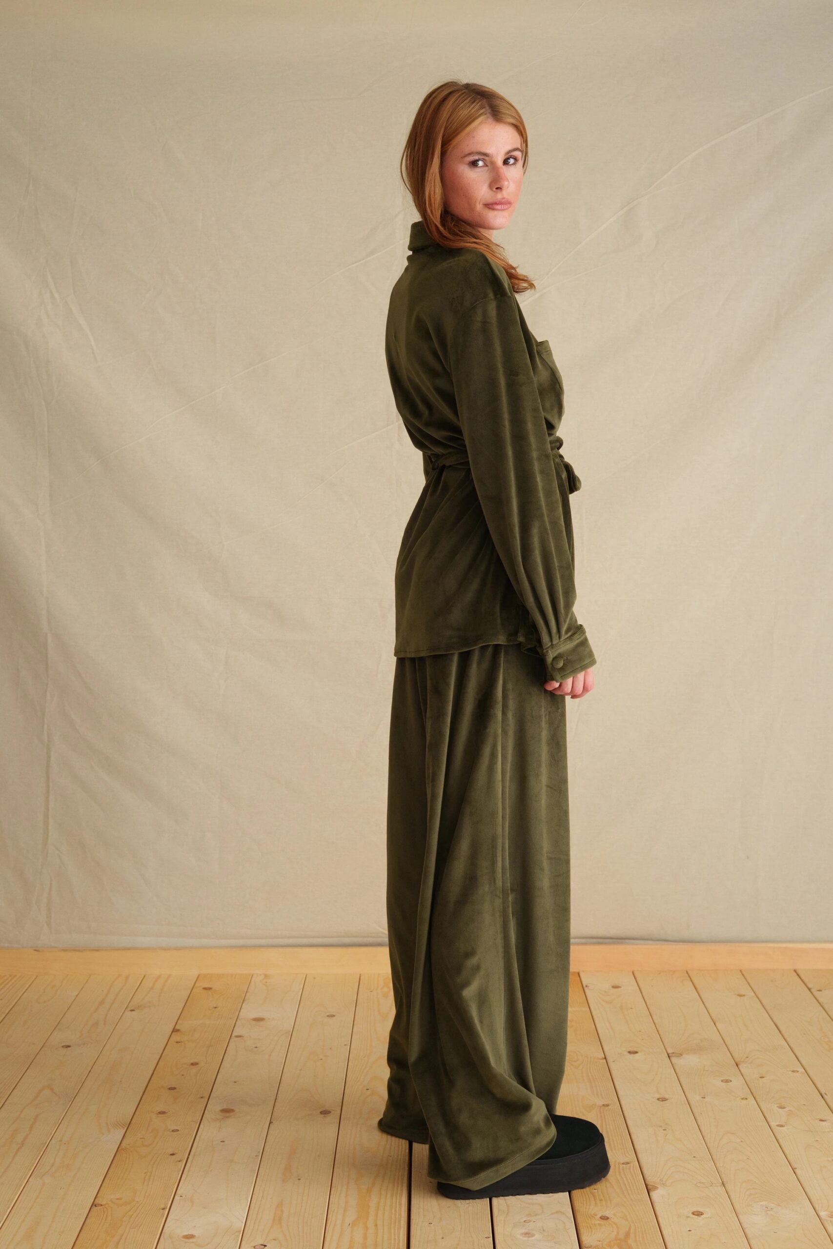 Retro Khaki Velvet Set - Image 2