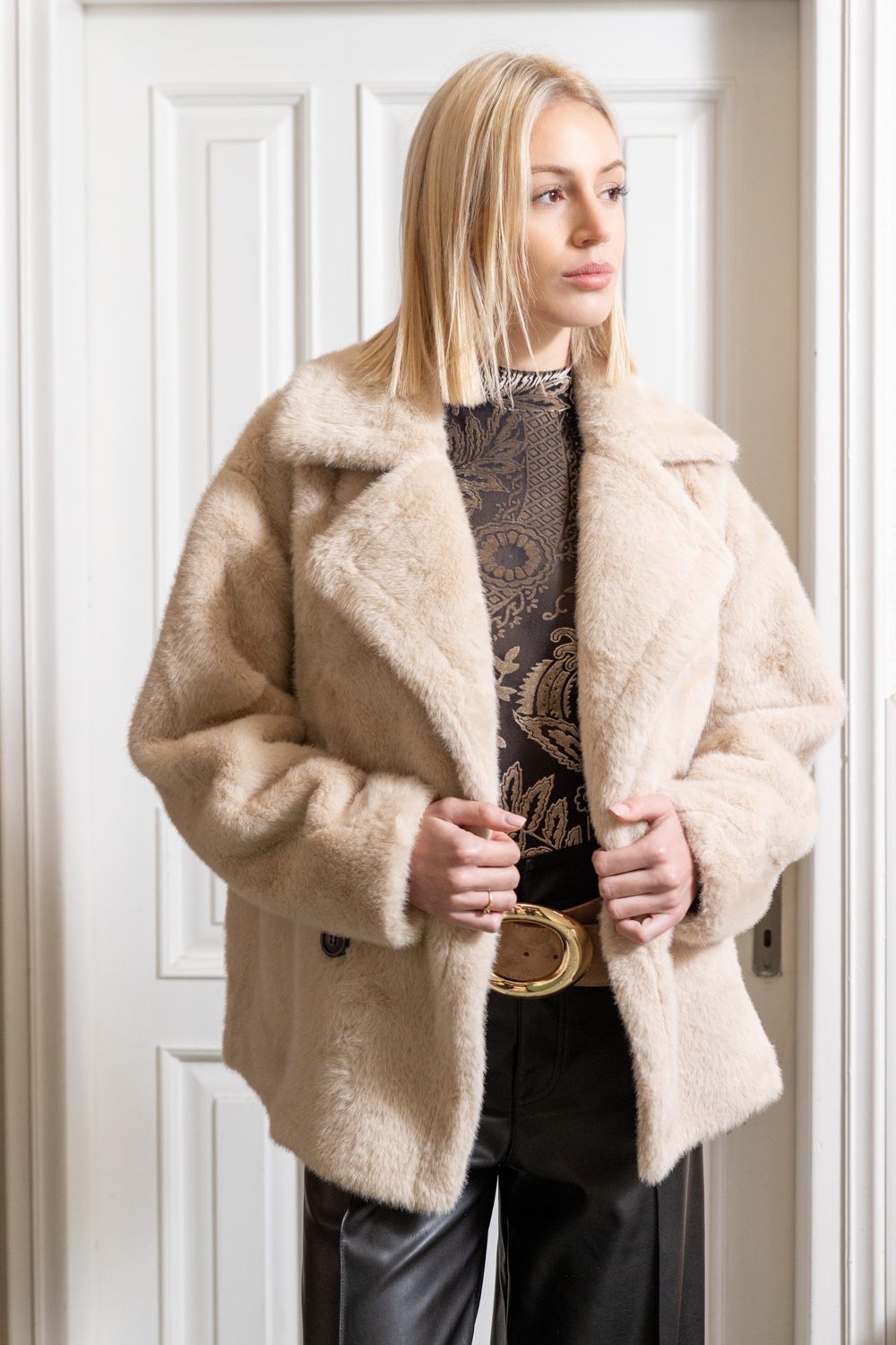 Milano Faux Fur Coat - Image 2
